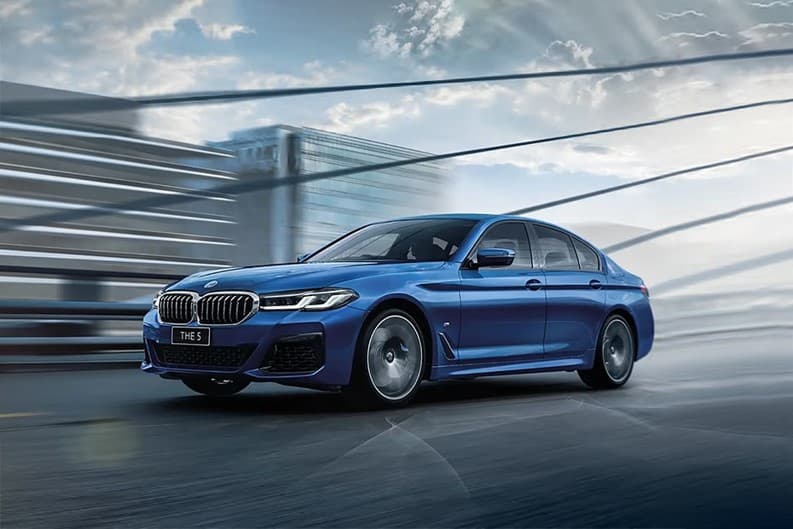 BMW 5 Series chauffeur-driven vehicle