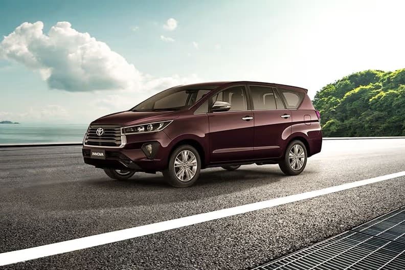 Toyota Innova chauffeur-driven vehicle